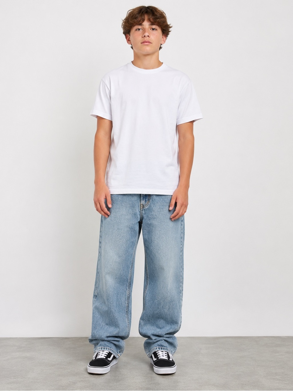 Empyre Youth Size 28 Loose Fit Skate Jeans – Light Blue Wash